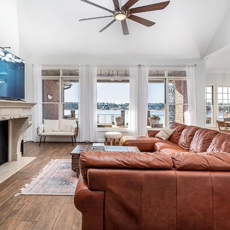 Johnsonville Lakeside Lane Retreat מראה חיצוני תמונה